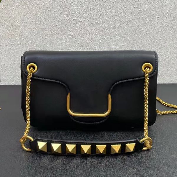 

catwalk style contrast color leather shoulder bag rivet decoration hardware chain ladies new fashion multifunctional versatile crossbody bag