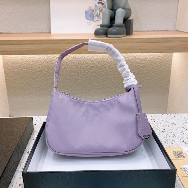 

luxurys designer hobo shoulder bag for women chest pack lady tote wallet chains handbag crossbody bags presbyopic purse vintage purses handb