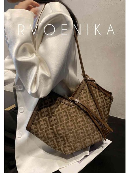 

fashion laohua bag female fashion commuter versatile large capacity one shoulder