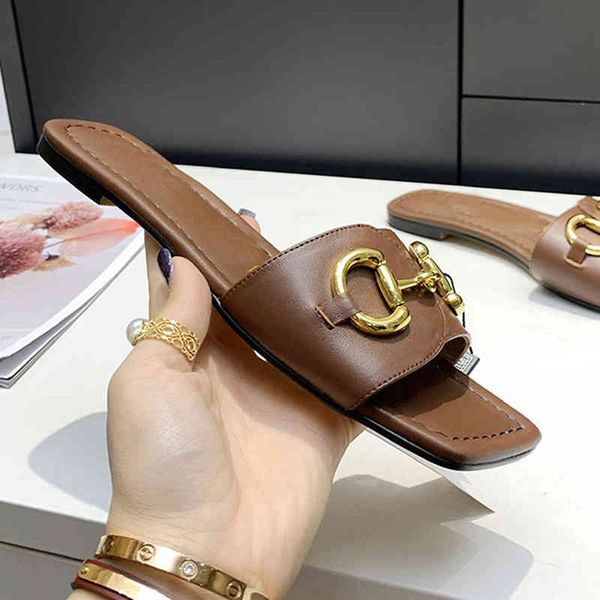 

soft bottom double g-shaped sandals women's 2022 summer style flat bottomed toe beach sandals2022 trendy fashion design ladies slippers, Black