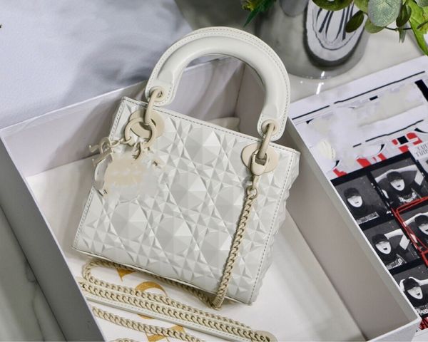

designer bags 22 new tengge daifei mini three grid lingge chain frosted paint single shoulder messenger handbag