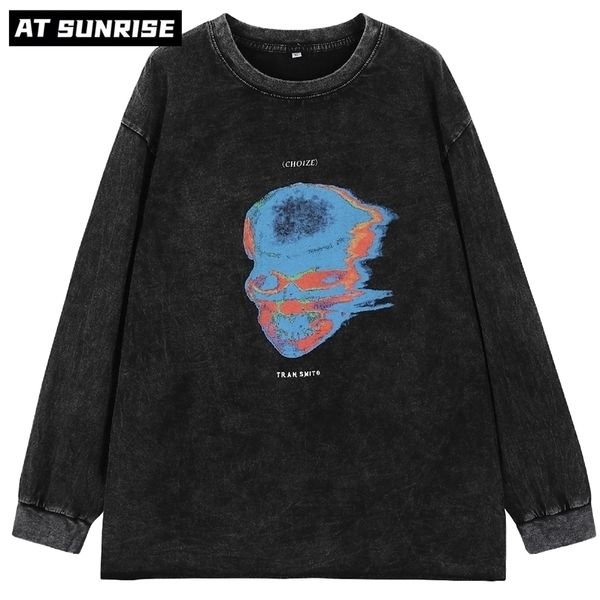 

hip hop oversize washed tshirt streetwear harajuku vintage retro skulls graphic printed t shirt men spring long sleeve tshirt 220608, White;black