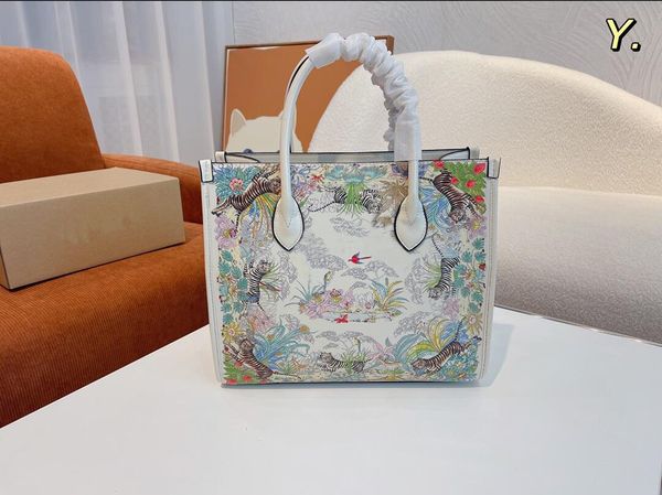 

luxury card holders crossbody quilted purse evening bags totes backpacks designer handbag beach luxuries wallets women multi pochette bag zh