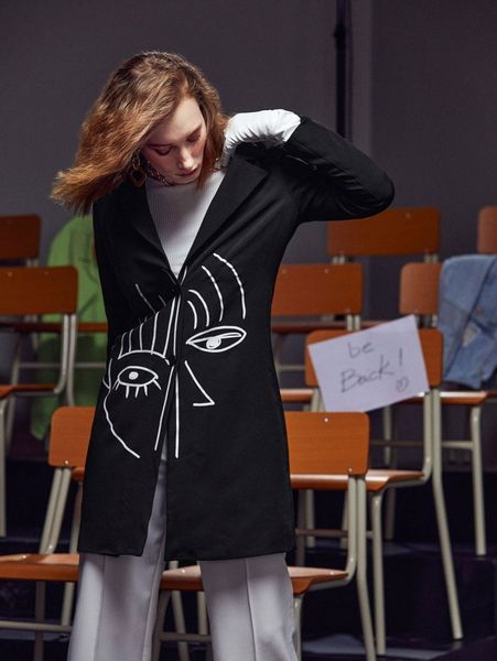 

x mafiawearmx figure graphic button up blazer v5mv#, White