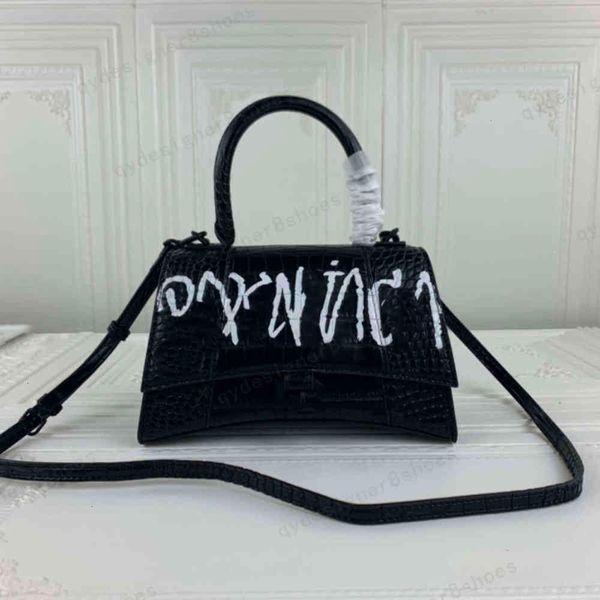 

designer women's crocodil pattern black graffiti hourglass bag size 23*10*24cmaaaa+