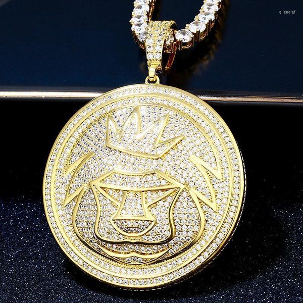 Correntes Hip Hop Lion Crown Iced Out Bling Round Pingents Colares Men Jóias Full Zircon com cadeia de tênis Chainschains Elle22