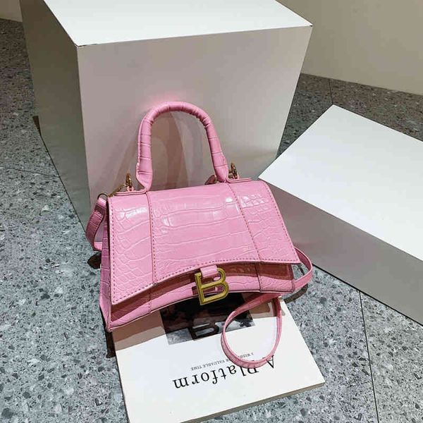 

hourglass sense summer tiktok light hand 2022 new messenger bag women's ins