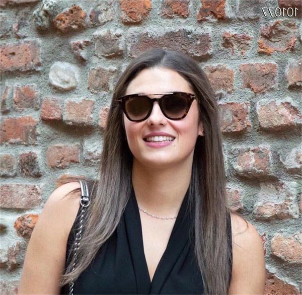 

50% discount for factory direct saleswomen's sunglasses black frame tom sunglasses tf0575, White;black