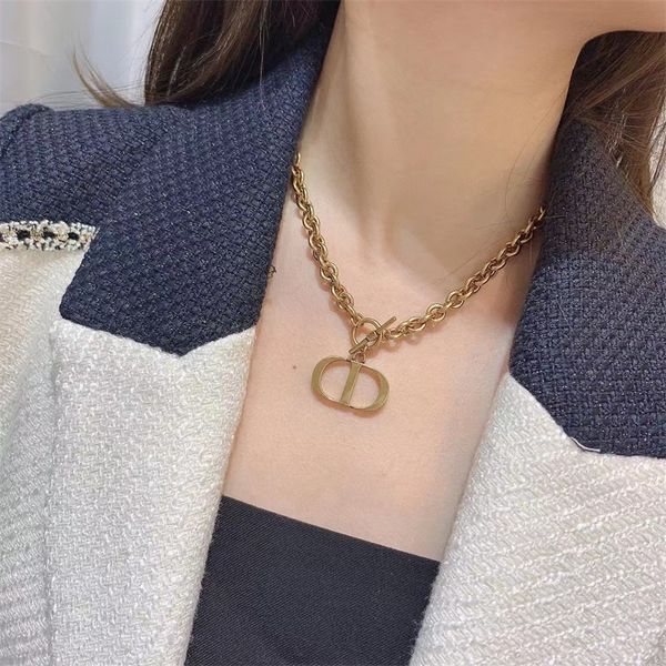 

fine letter ring long buckle necklace women's old clavicle chain, Black