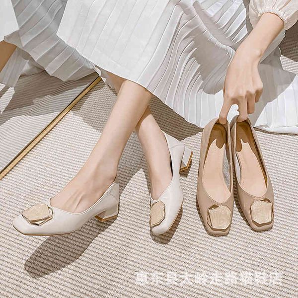 

sandals french high heels spring leather women's shoes black commuting shallow mouth fashion square head thick heel iym9