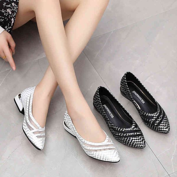 

dress shoes spring and autumn doudou shoes women's leather pointed shallow hollow out large 4144 flat sole single 4rtp, Black