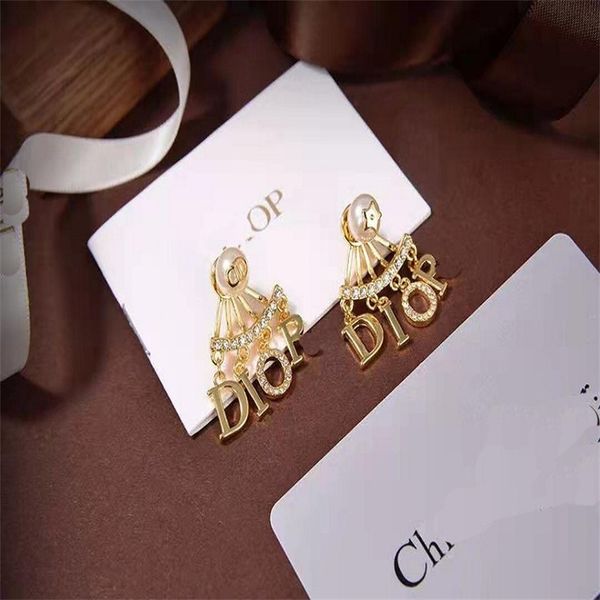 

fashion jewelry online pearl diamond letter earrings temperament personality s925 silver needle earrings for women, Golden