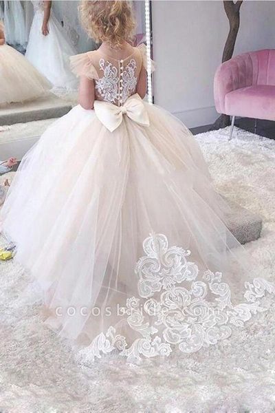 Champagner Spitze Blumenmädchenkleider Transparente Flügelärmel Applikationen Tüll Hochzeit Festzug Kleider Partykleid mit Schleife für Teenager BC10093