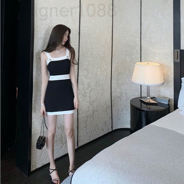 

women's knits & tees designer 2021 summer and autumn xiaoxiangfeng knitted suspender women's waist closing temperament thin, hip w, White