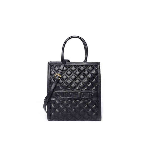 

2022 new designer handbags capacity hand texture lingge autumn and net red