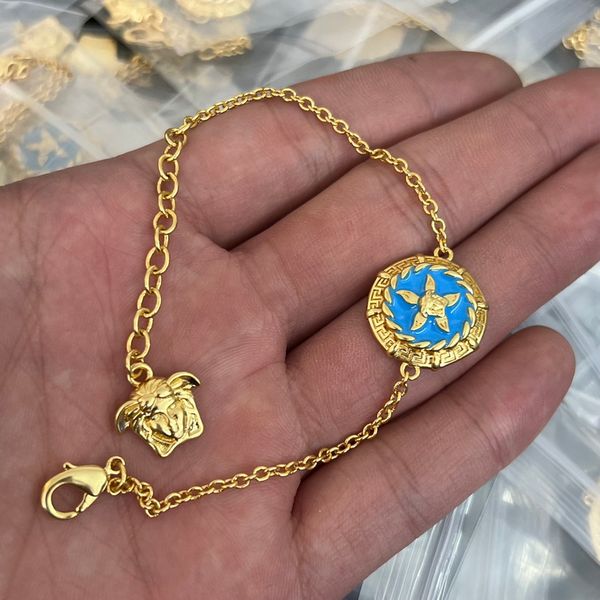 

fashion new designed link sea travel holiday style starfish bracelet banshee medusa head portrait 18k gold plated women's ladies bracel, Black