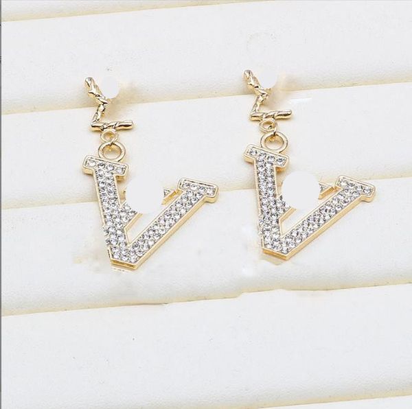 

2022 european fashion earrings with diamonds, Golden;silver