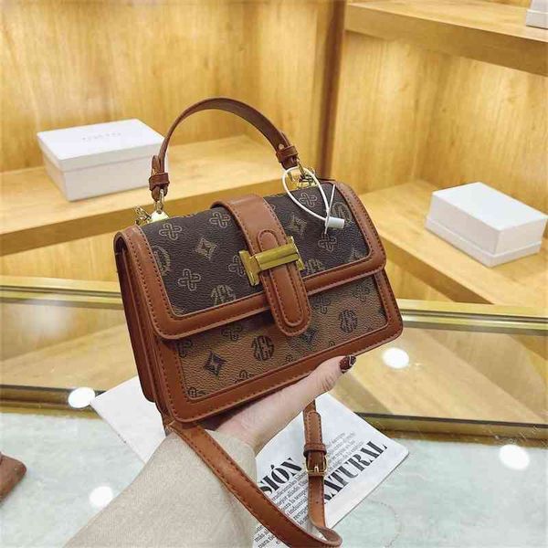 

70% factory online sale high sense female ins minority autumn and winter color matching diagonal portable small square bag single shoulder