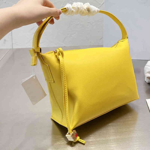 

shoulder bags shoulder bag leather handbag advanced embroidery design totes women designer handbags 6 colors crossbody bag classic bucket ba