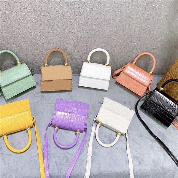 

2021 girls designer handbag fashion woman candy colored mesenger bags kids casual sinlge shoulder bag lady mini purse f2242588, Black