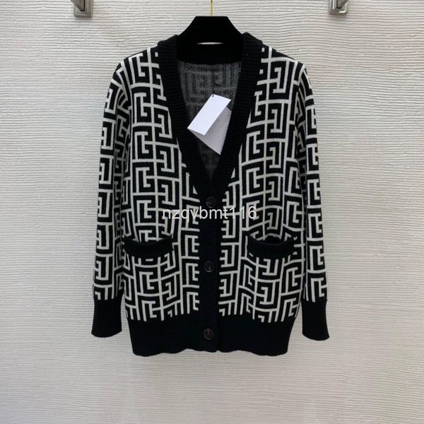 

women's knits & tees women's wear black and white contrast labyrinth print v-neck loose thin knitted cardigan coat