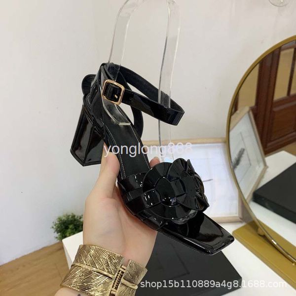 

sandals thick heel sandals for women to wear out 21 summer open toe square head versatile black middle women's and beach shoes