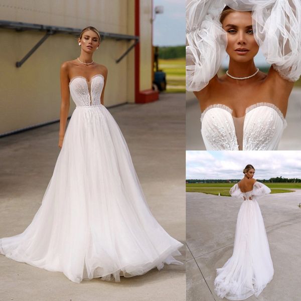 Abiti da sposa con perle da spiaggia Illusion Scollo a V profondo Abiti da sposa Maniche lunghe Una linea Sweep Train Tulle Bohemian robe de mariee