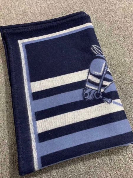 130*180 cm de cashmere manta de crochê de lã macia de lã de lã portátil sofá de veloz de viagem portátil.