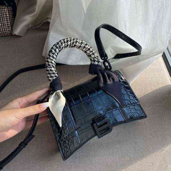 

designer bags high sense bale'ciga's new style handbag high sense home bag female crocodile hourglass plain leather retro motorcyc