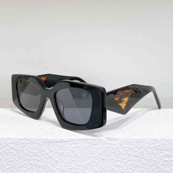 

sunglasses p family women's net red same personalized cat's eye irregular sunglasses pr15ys leph, White;black