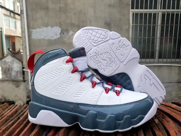 

with box 2022 9 fire red basketball shoes men white red cool grey 9s sneaker