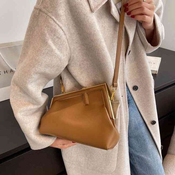 

handbags women's 2022 summer new sling one shoulder messenger buckle versatile high texture popular women's