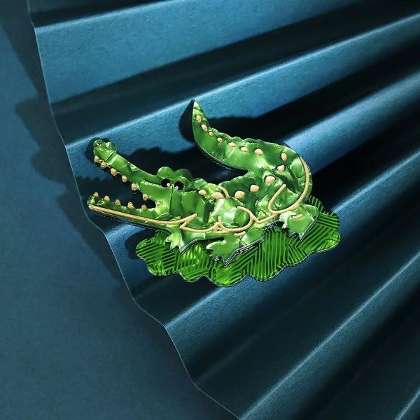 

pins, brooches acrylic cute crocodile pins for women vivid animal brooch acetate fiber halloween christmas party gifts costume jewelry, Gray