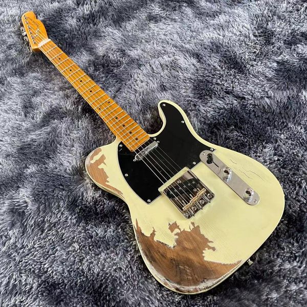 

classic brand used electric guitar, white wax xylophone body, quality accessories