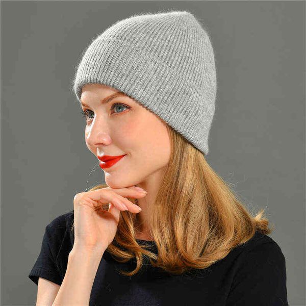 Вязаная шапочка для женской жены теплой весной осень шерстяные вязаные кепки мода горячие продажи женские полосатые черепа шляпы J220722