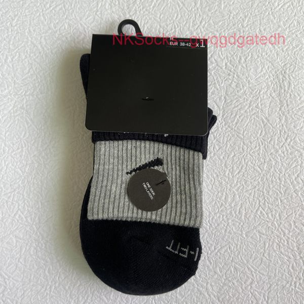 

fashion men classic socks hook brand color stitched men's women's long tube sports training sock street couple middle tubes luxury, Black