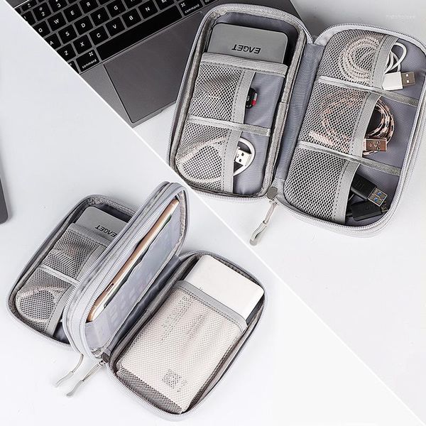 Sacos de armazenamento Acessórios portáteis de eletrônicos Bag USB Organizador de cabine de cabine de fio Banco de viagens Power Bank Kit Cosmetic Casestorage