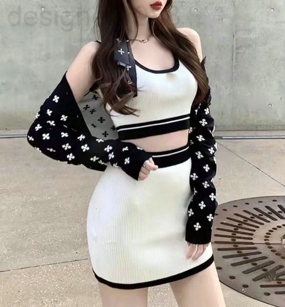 

women's tracksuits designer guochao sm fashion new knitted suit women's net red foreign style street pat high waist vest hip wrap, Gray