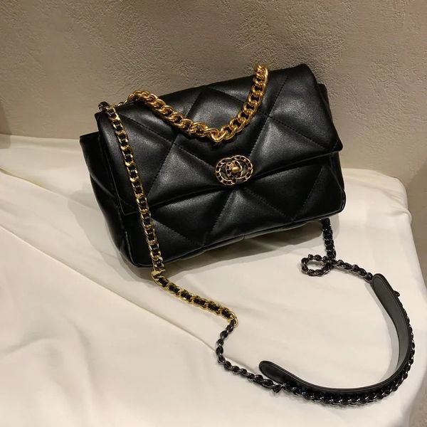 

designer bag rhombus chain bags female 2023 new small fragrance leather hand-held one-shoulder messengerbag