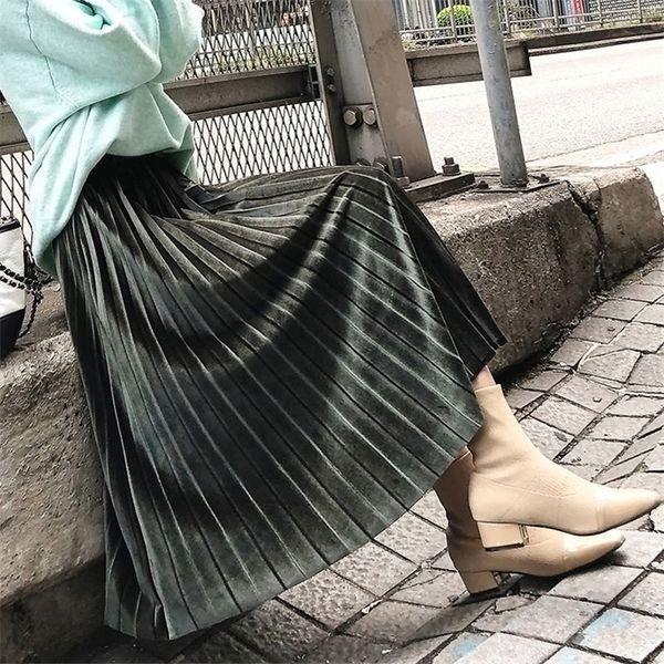 

pleated skirt women winter vintage high waist velvet black skirt ladies long silver maxi elascity casual party skirt 210306