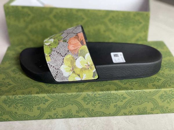 

designer rubber slide sandal floral brocade men slipper gear bottoms flip flops women striped beach causal slipper with bo, Black