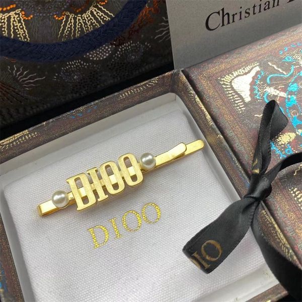 

2022 new letter pearl hairpin women's simple temperament trend hair accessories, Golden;silver