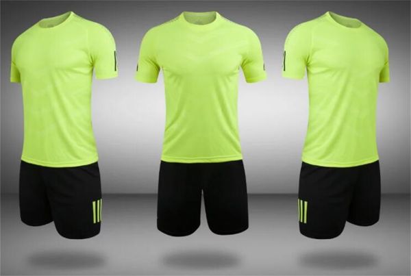 2022 UOMO Design Maglie da calcio personalizzate Set Maglia da uomo allenamento Tuta da calcio per adulti logo personalizzato più numero Con pantaloncini abbigliamento da calcio Set da calcio moda