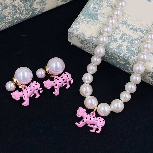 

designer mens bracelet necklace earrings set womens pink panther pearl jewelry luxury gold chain necklace designers letter bracelets necklac, Black