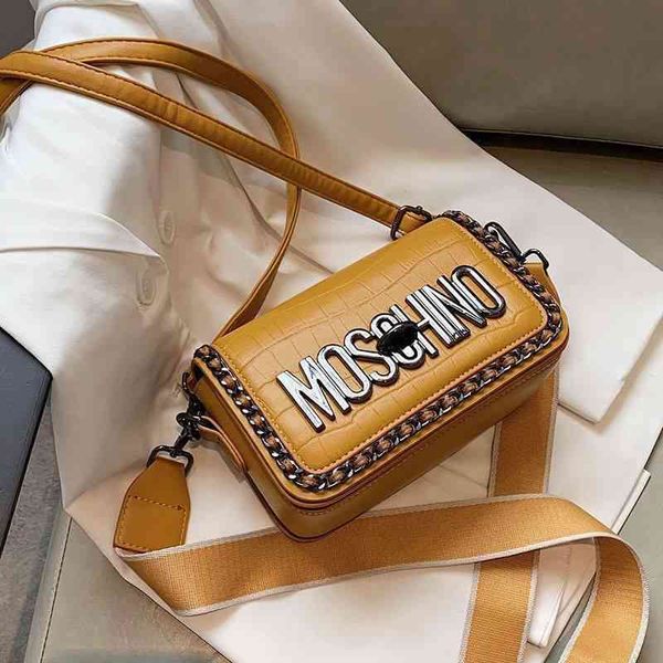 

versatile women's 2022 new fashion net red single shoulder messenger bag summer versatile ins small square bag luxury designer