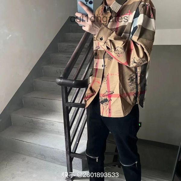 

2022 designer classic t shirt and polo s net red su 6 same spring new graffiti plaid long sleeve leisure trend, White;black