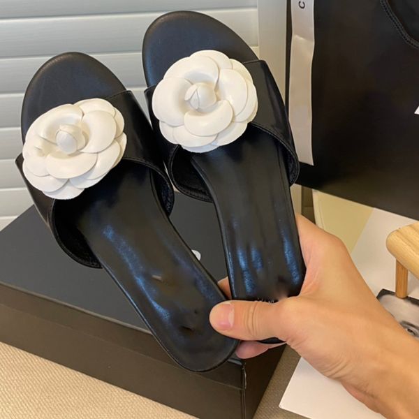 

womenwhite flat sandals designer classic print leather slippers fashion outdoor shoes, Black