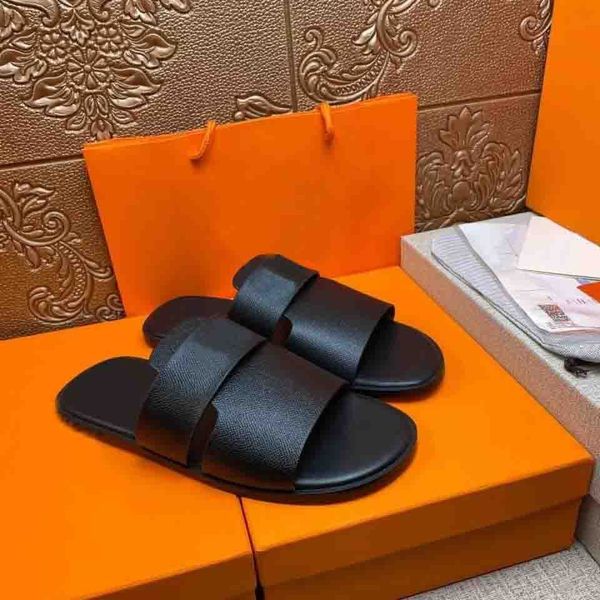 

2022 european station slippers for men men's summer flip flops trend net outdoor luxury beach fashion sandals leather slippers-men, Black