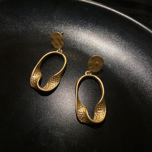 

925 silver needle retro geometric earrings matte irregular metal earrings ins european and american style graceful online influencer ear rin, Golden
