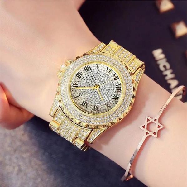 Armbanduhren Diamantuhr für Damen Gypsophila Stahlband Quarz Römische Skala Minimalistisch Analog Einzigartig Weiblich Iced Out